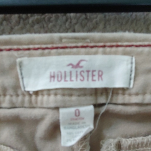 Shorts - Picture 3 of 3